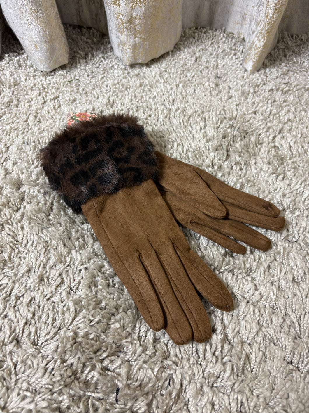 XB Gloves Animal Print