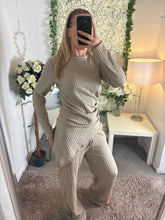 Load image into Gallery viewer, Freya Lounge Set Beige
