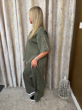Load image into Gallery viewer, Abigail Set Khaki

