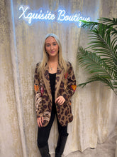 Load image into Gallery viewer, Lexi Blazer
