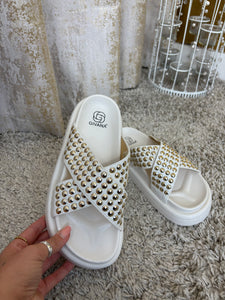 Sarah sliders white