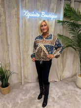 Load image into Gallery viewer, Amy Jacket
