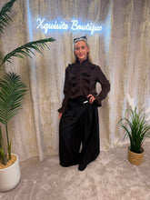 Load image into Gallery viewer, Amelia Blouse Brown
