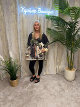 Load image into Gallery viewer, Cici Hooded Jacket
