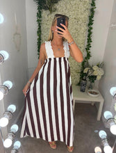 Load image into Gallery viewer, Sammie Dress Brown
