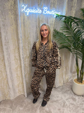 Load image into Gallery viewer, Yasmin Set Long Sleeve
