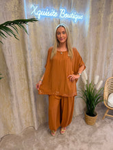 Load image into Gallery viewer, Evie Set Orange
