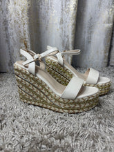 Load image into Gallery viewer, Natalie Summer Wedges Cream
