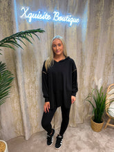 Load image into Gallery viewer, Rowan Hoodie Black
