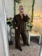 Load image into Gallery viewer, Molly Set Brown
