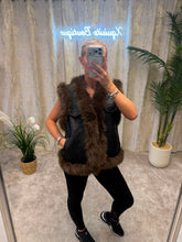 Load image into Gallery viewer, Mabel Gilet Black &amp; Brown
