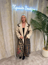 Load image into Gallery viewer, Elle  Coat

